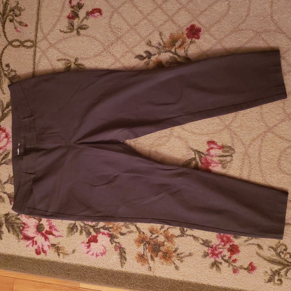 Old Navy Dark Gray Pixie Pants